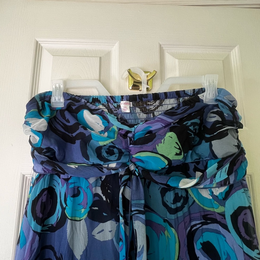 Sundresses - Picture 3 of 3